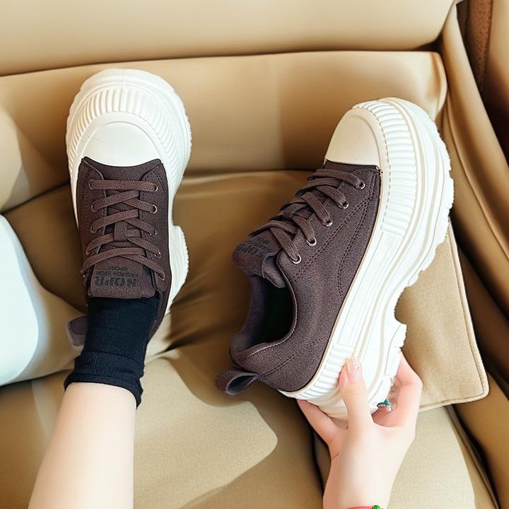 英伦百搭增高厚底老爹鞋2024秋季新款时尚软底轻便耐脏休闲板鞋女