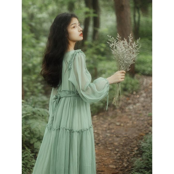 绿色泡泡袖连衣裙女春秋薄款法式初恋雪纺茶歇裙子高级感仙女长裙