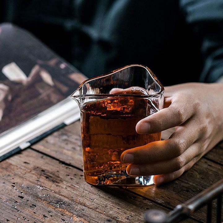 玻璃耐高温三角公道杯奶杯公杯茶具透明加厚分茶杯手工泡茶器