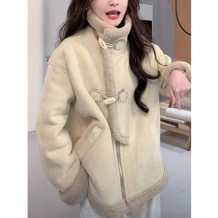 2024牛角扣羊羔毛外套女冬季新款加厚休闲高级感皮毛一体棉衣棉袄