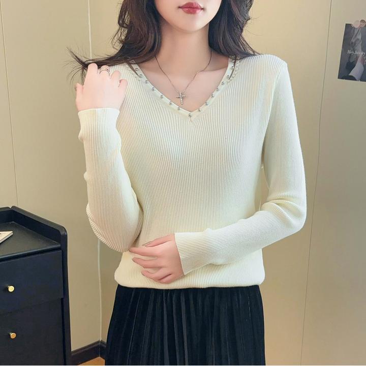 【183】大码女装秋冬新款领口钉珠V领显瘦打底衫设计感洋气针织毛衣