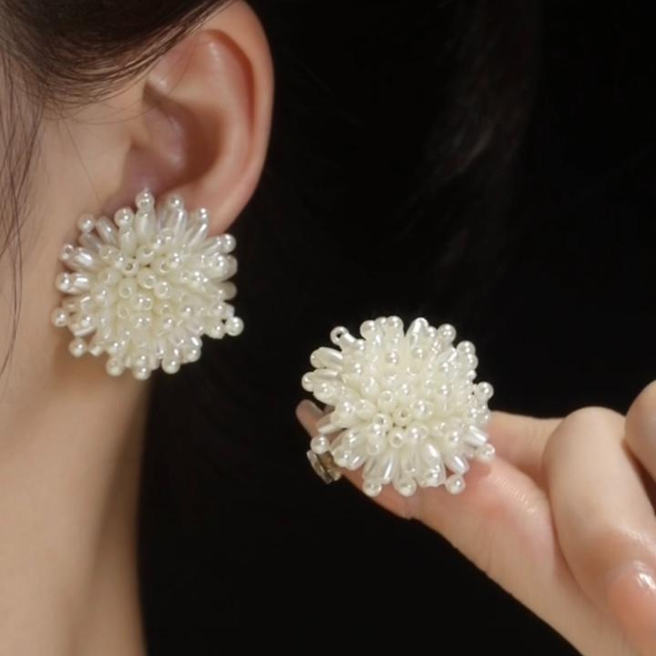 铜合金亚克力耳饰 烟雨江南复古气质仿珍珠花朵 法式设计感耳饰女