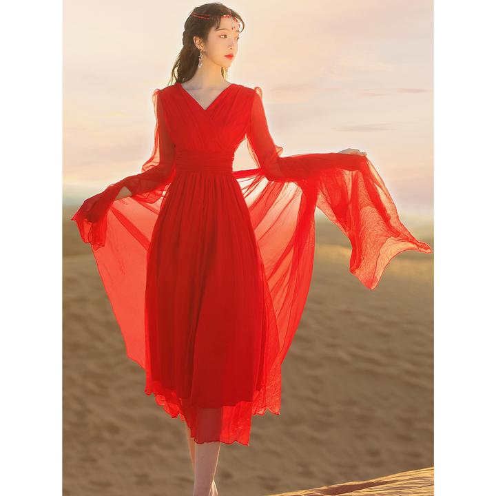 海南三亚沙滩裙西双版纳度假裙ins超火海边连衣裙夏季超仙小个子