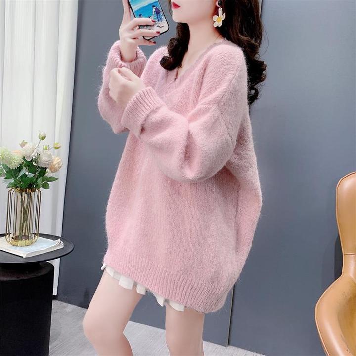 中长款软糯V领长袖毛衣女套头秋冬新款宽松慵懒风显瘦打底针织衫