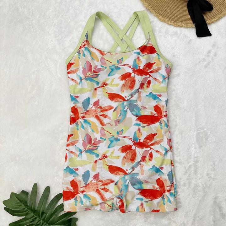 2511新款高颜值平角连体女士吊带交叉美背气质泳衣温泉竞速专业