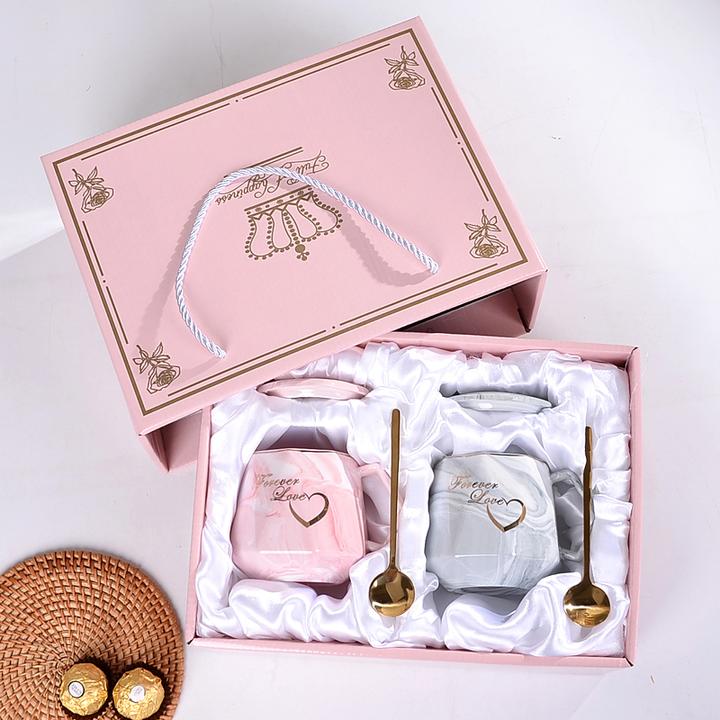 马克杯带盖勺简约少女可爱陶瓷创意情侣款水杯可定制咖啡杯小礼品