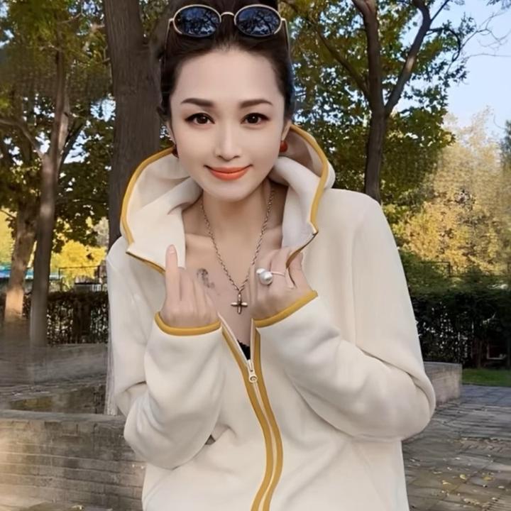 欧货时尚撞色连帽卫衣外套女冬季新款加厚防风保暖开衫上衣
