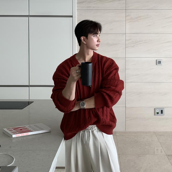 酒红色小V领套头毛衣男款秋冬复古高级感慵懒风男士针织衫上衣