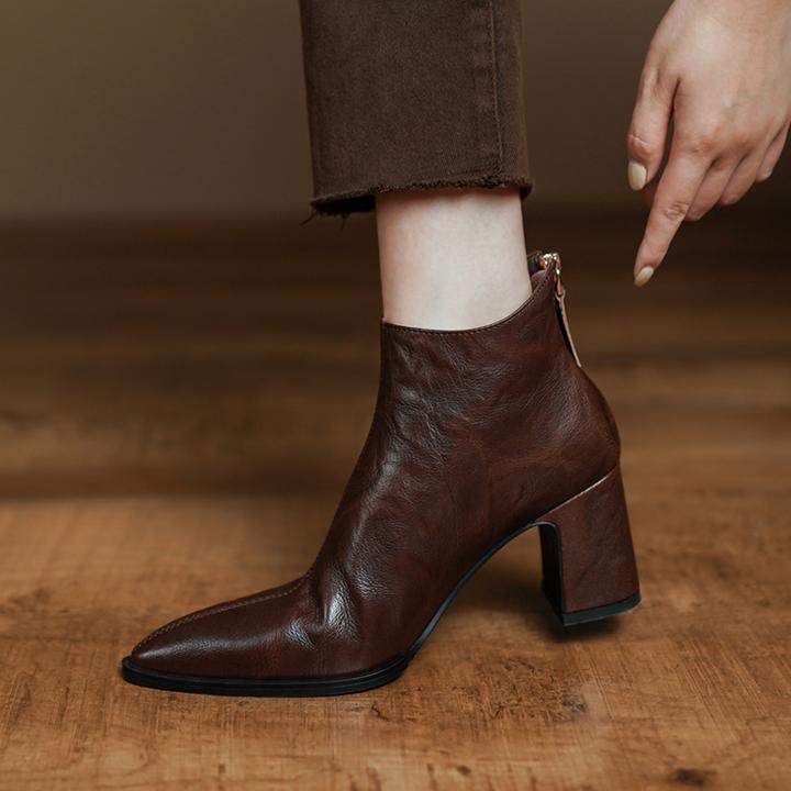 法式尖头粗跟短靴女2025新款百搭气质高跟时装靴复古真皮瘦瘦靴子