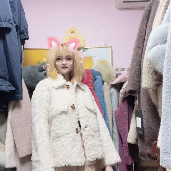 89125（白粉蓝色）潮牌大码颗粒容设计师款女装