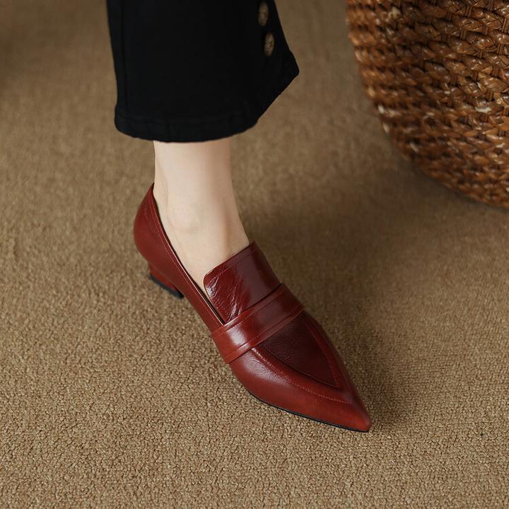 巴黎风深口单鞋2024年秋季复古风粗跟罗马风格纯色春秋尖头新款方