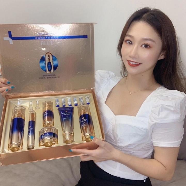 佳斯妮露蓝铜胜肽日夜抗皱系列单品霜柔肤水乳原液眼霜粉底护肤品