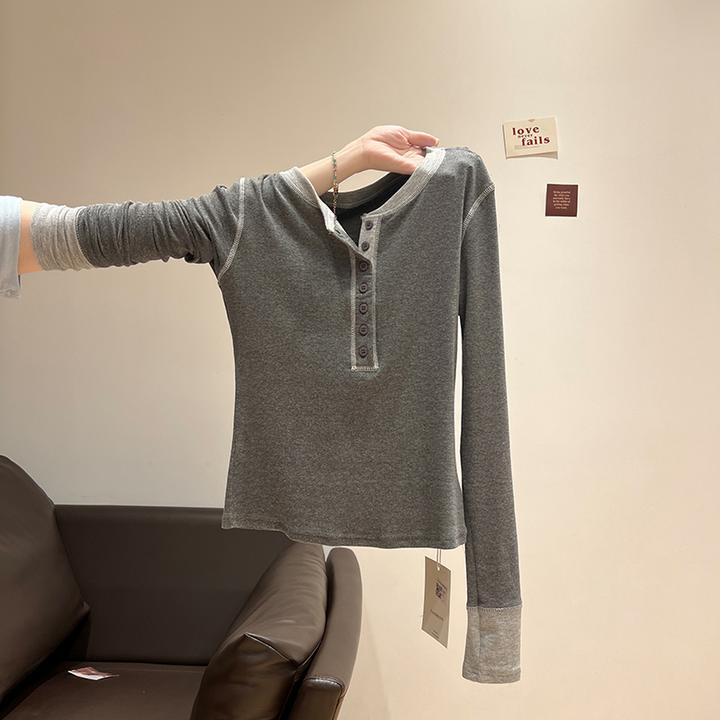 高级灰撞色拼接半开领纽扣长袖T恤女早秋小个子修身显瘦打底上衣1