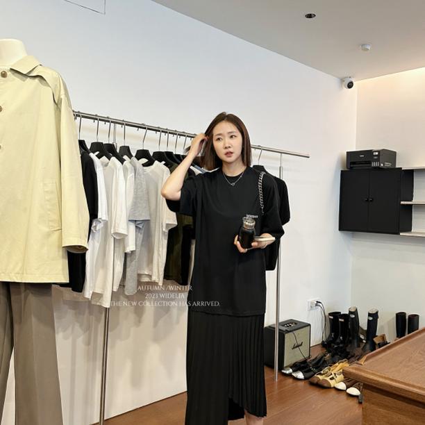 widelia秋季百搭宽松潮牌短袖t恤拼接不规则中长款黑色裙子女9032