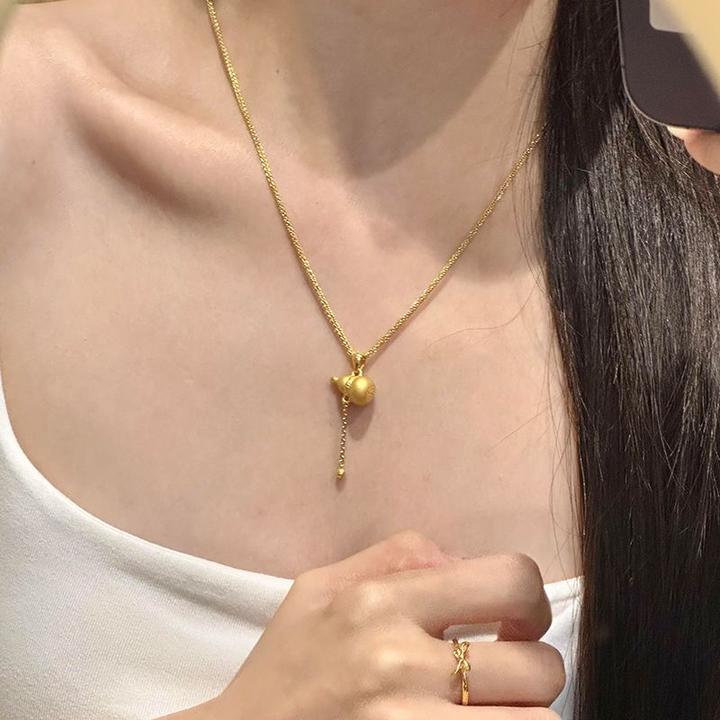 铜合金项链 轻奢金色葫芦个性简约款高级法式时尚可调节发光蝴蝶