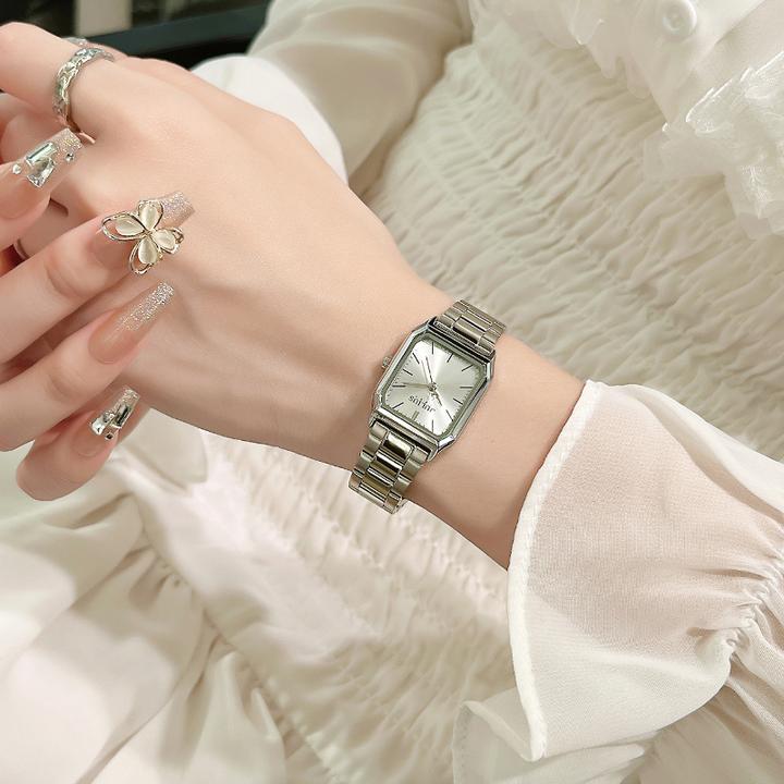 聚利时钢带手表女轻奢女士时尚气质银白色钢带女款精致方形石英表