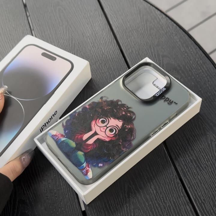 卷发女孩苹果15iphone14pro华为荣耀vivo小米13oppo潮牌ins手机壳