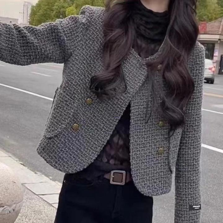 气质修身小香风短款外套女小个子纯色百搭洋气设计双排扣秋冬上衣