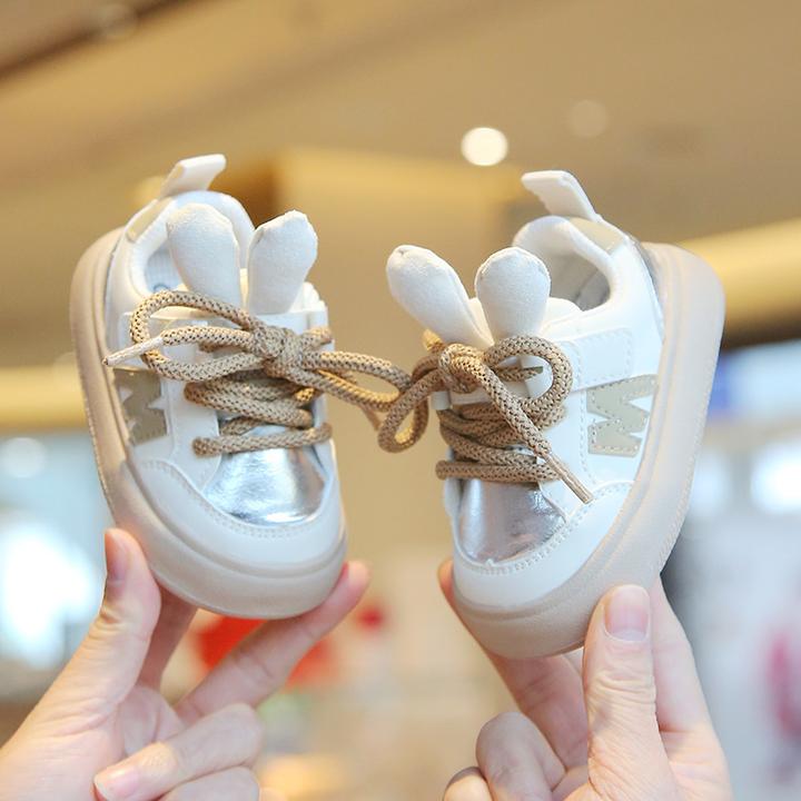 女童板鞋春秋童鞋小童1-3岁软底防滑宝宝学步鞋兔耳朵宝宝运动鞋