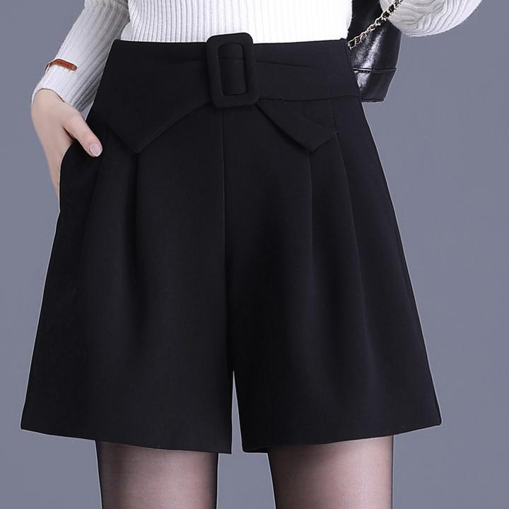 黑色短裤女春秋2024新高腰显瘦A字阔腿裤配靴子外穿靴裤秋冬百搭