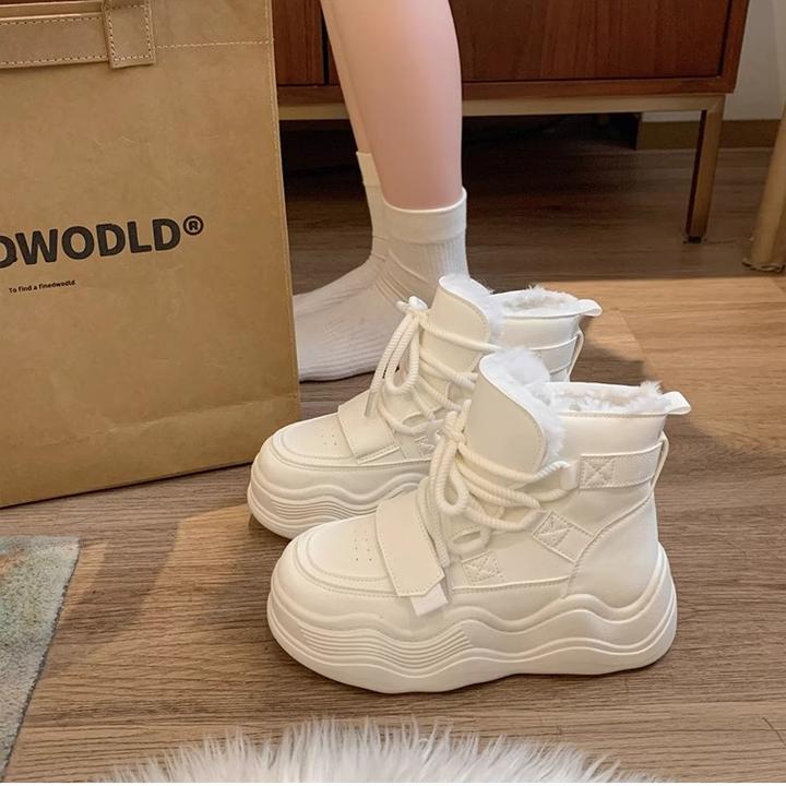 白色雪地靴女2024冬季新款皮毛一体休闲厚底高帮加绒保暖加厚棉鞋
