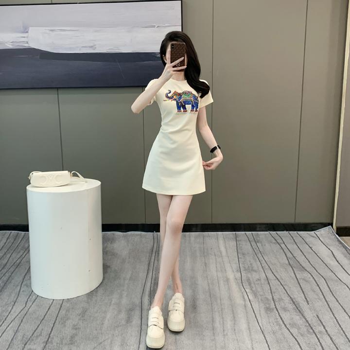 法式连衣裙女夏季2024新款钉珠休闲收腰显瘦A字短裙宽松减龄T恤裙