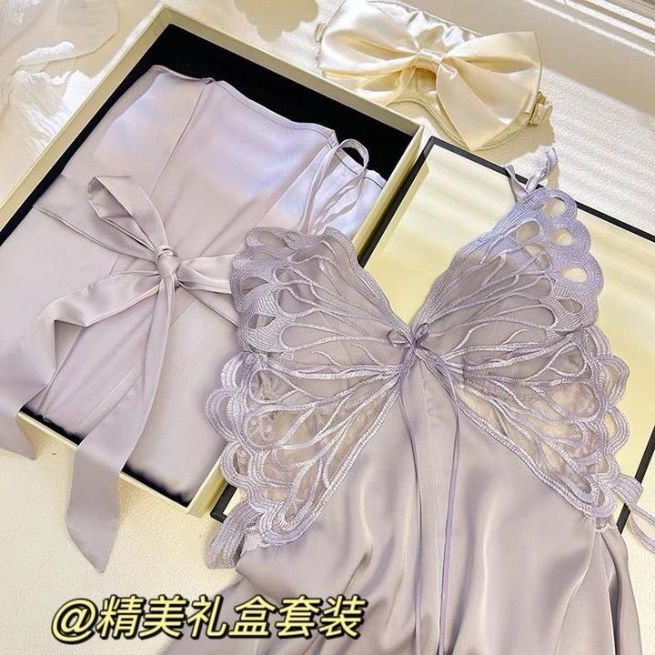 送女友生日礼物女生朋友老婆闺蜜高级小众性感露背吊带睡裙礼盒