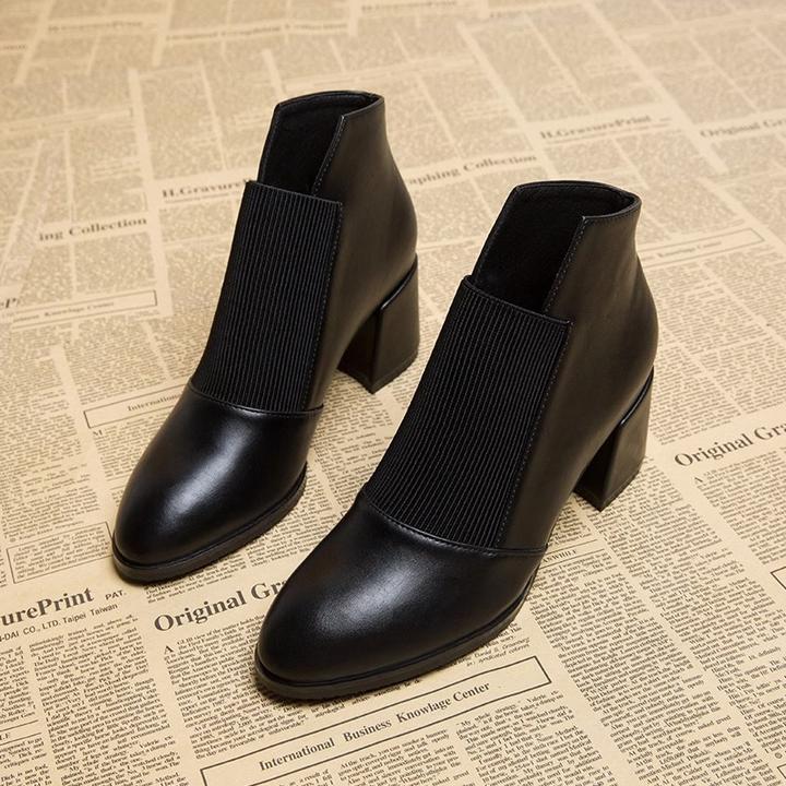 PinkAvril高跟短靴女2025年秋季新款中粗跟尖头单靴及裸靴马丁靴