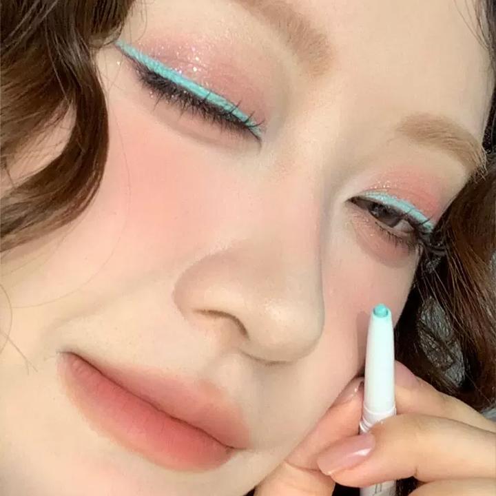 FLORTTE/花洛莉亚面包小熊和我可晕染眼线胶笔双头卧蚕阴影眼影笔