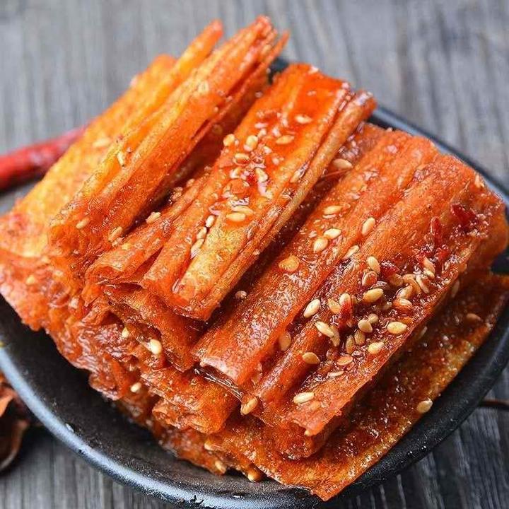 爆辣豆卷网红豆皮辣条组合湖南特产怀旧零食小卖部麻辣68g