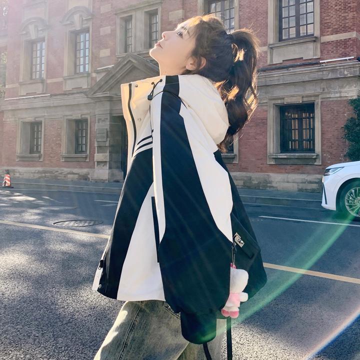 撞色拼接短款外套女韩版设计感小个子休闲宽松2024秋季新款冲锋衣