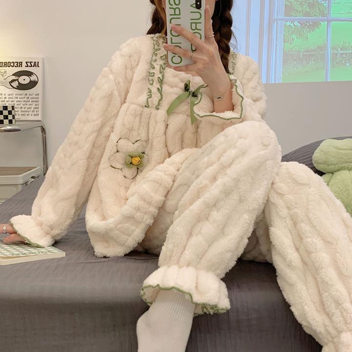 大码满芬冬季新款睡衣女可爱时尚公主风提花绒保暖舒适感法兰宽松