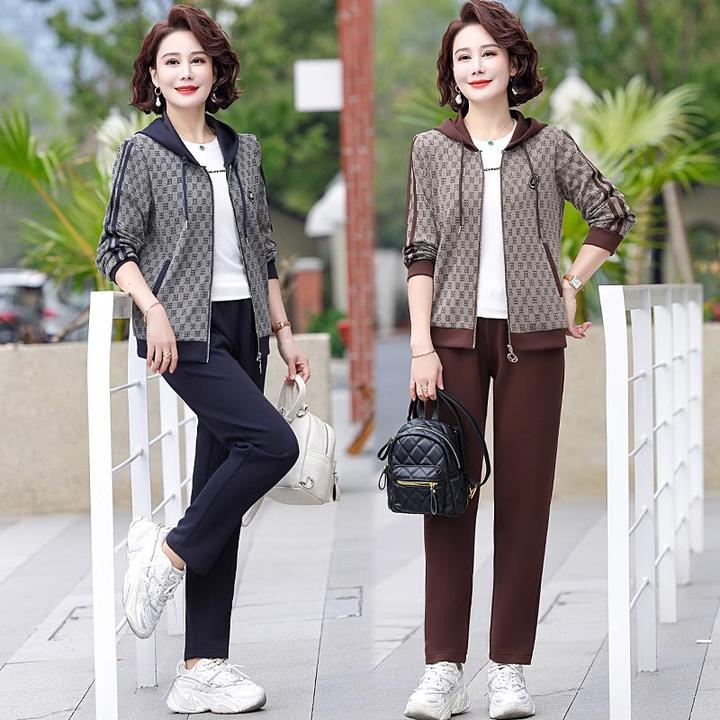 妈妈外套春装2025新款女卫衣休闲运动服套装洋气减龄中老年两件套