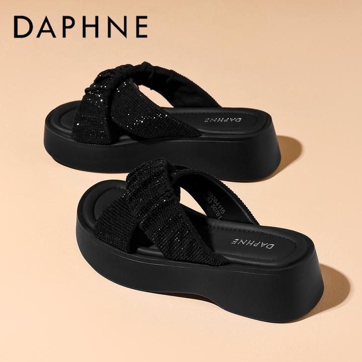 达芙妮拖鞋女2025新款夏季外穿时尚银色水钻小个子增高爆款厚底鞋