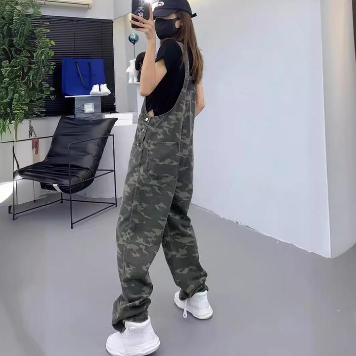 美式街头复古迷彩工装牛仔背带裤女宽松设计感小众百搭休闲阔腿裤