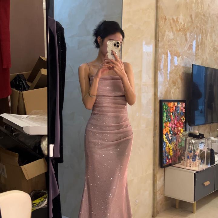【MIAO定制】气质辣妹粉色闪闪吊带连衣裙生日宴会礼服裙轻奢长裙女