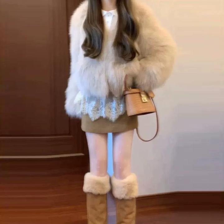 高级感超好看内搭毛毛外套衬衣三件套装小个子穿搭一整套2024新款