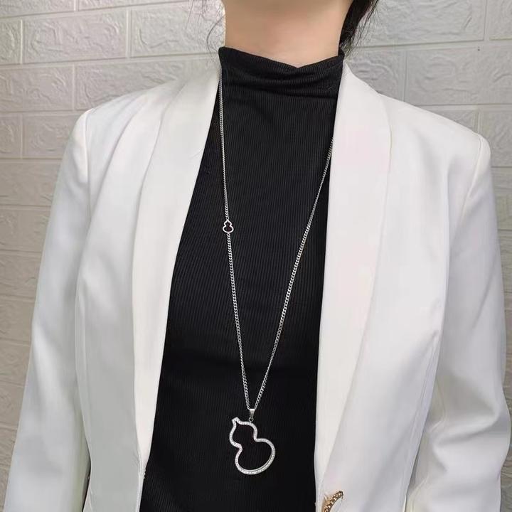 2025秋冬季新款微镶大葫芦ins毛衣小众链女款轻奢百搭设计项链