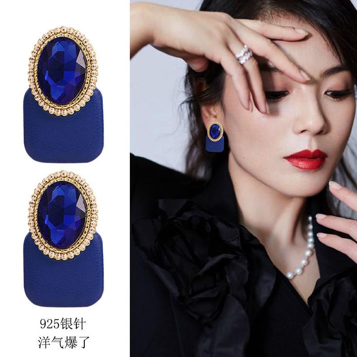 钛钢皮质耳饰 欧美克莱因蓝复古夸张皮革耳环s2025年新款气质耳钉