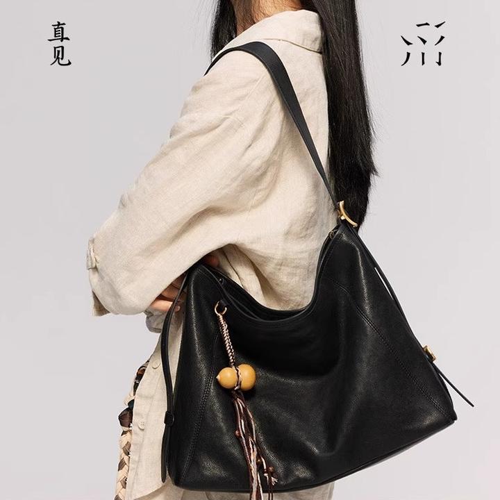 【徐艺洋同款】直见一撇hobo包中号百搭通勤牛焦糖色通勤腋下托特包