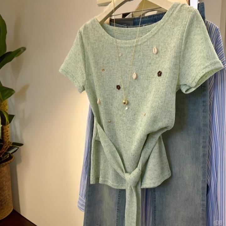 超好看立体贝壳设计感绑带束腰针织t恤女2025夏季辣妹别致上衣潮