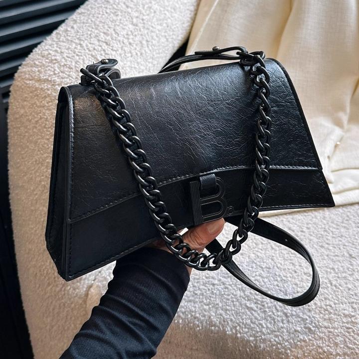 香港正品包包女秋冬2026年新款爆款沙漏包高级感斜挎包链条腋下包