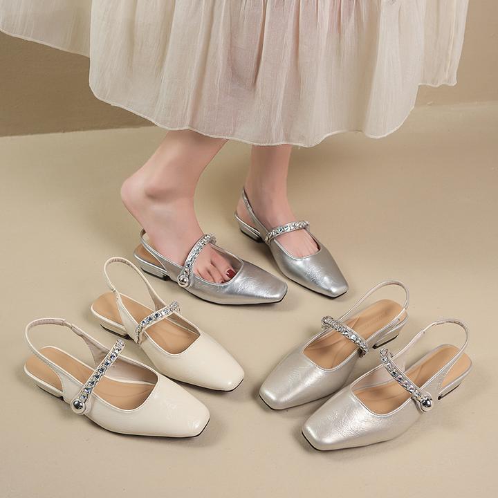 法式低跟水钻气质包头凉鞋女2025新款夏平底方头洋气百搭后空单鞋