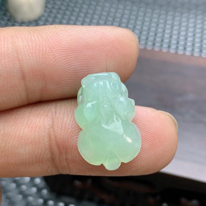 缅甸天然A货翡翠晴水绿满色冰透小小貔貅手链手绳宝宝绿色精美