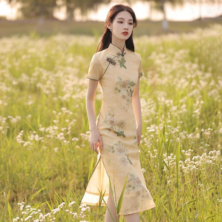 旗袍2025年新款新中式轻奢夏季女装花朵中长款年轻款改良连衣裙女