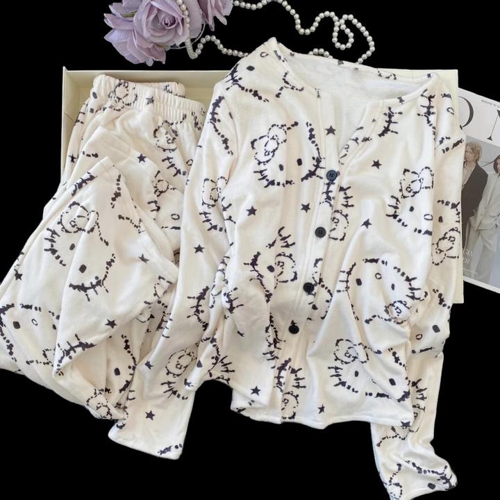 卡通可爱凯蒂猫睡衣女德绒秋冬季加厚款保暖甜美休闲家居服小香风