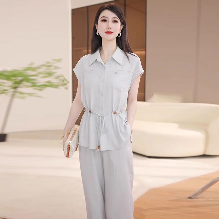 时尚妈妈夏装纯色套装中老年女装翻领衬衫短袖上衣2025新款两件套