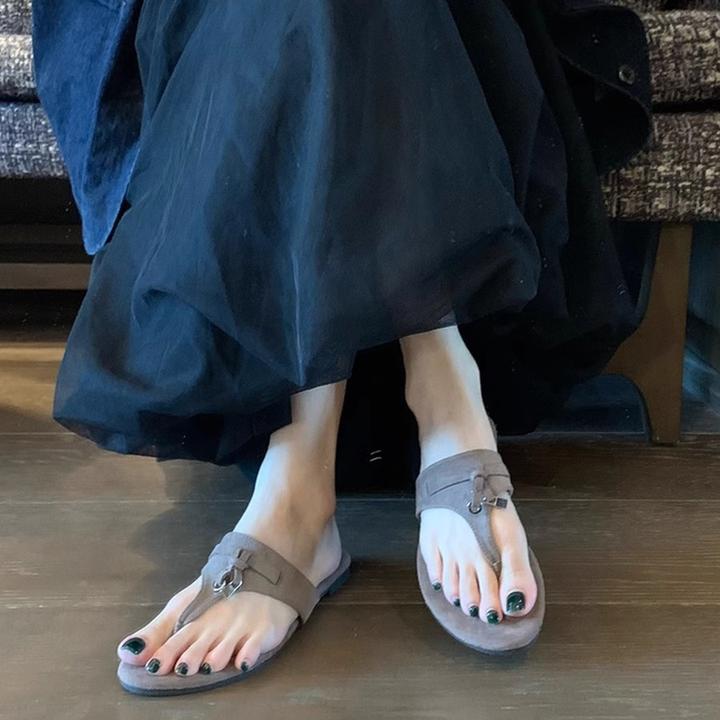 小羊皮人字拖鞋今年流行爆款可外穿软底暴走小众夹趾平底凉拖女