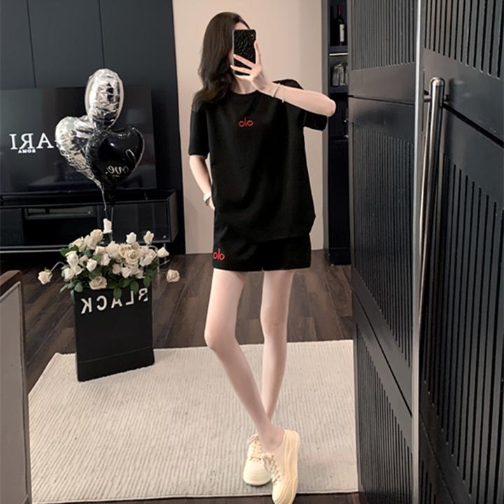 百搭设计感夏季短裤休闲运动套装休闲夏装圆领短袖减龄显瘦两件套