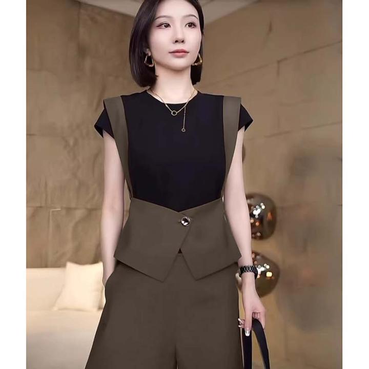 【两件套】女夏季设计感拼接洋气上衣阔腿短裤干练气质两件套D2157